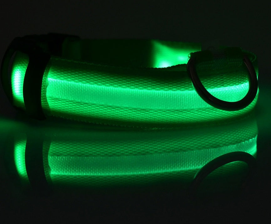 Collar LED Luminoso para Perros y Gatos – Seguridad Nocturna Ajustable